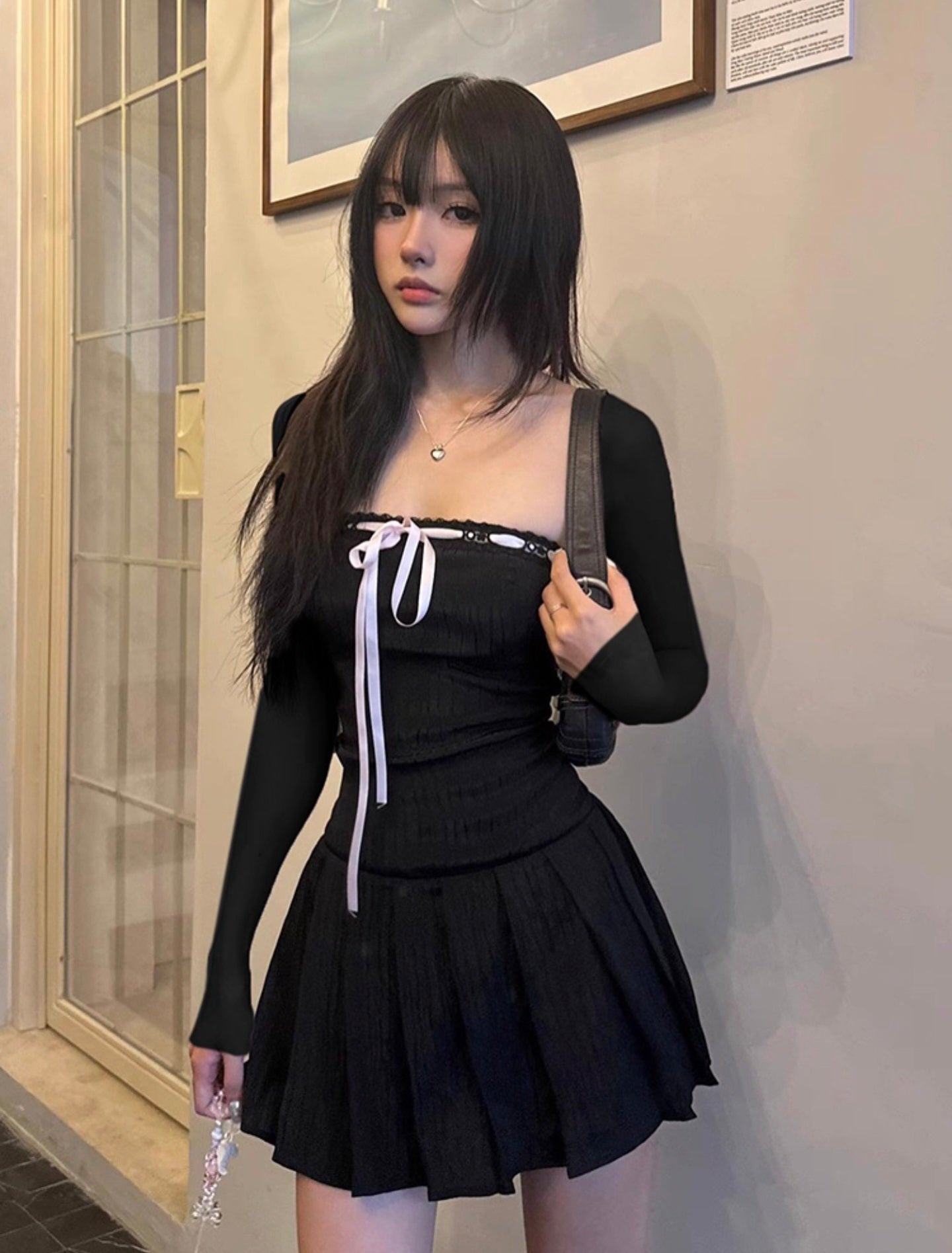 Moonlit Muse Velvet Dress – Soft Darkness, Delicate Power